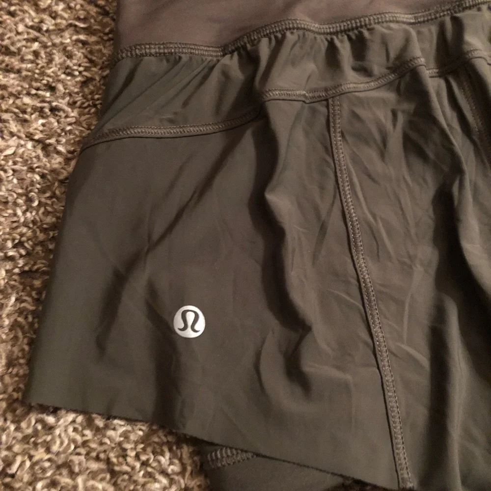Lululemon Olive Green Squad Goals Shorts - Picture 11 of 11